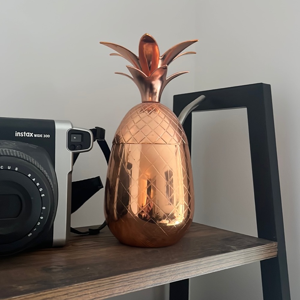 Brass Pineapple Tumbler with Straw